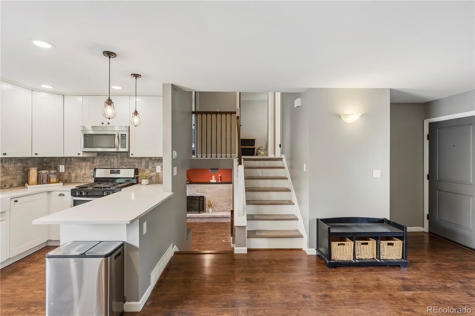 MLS Image #8 for 9033 w union avenue,denver, Colorado