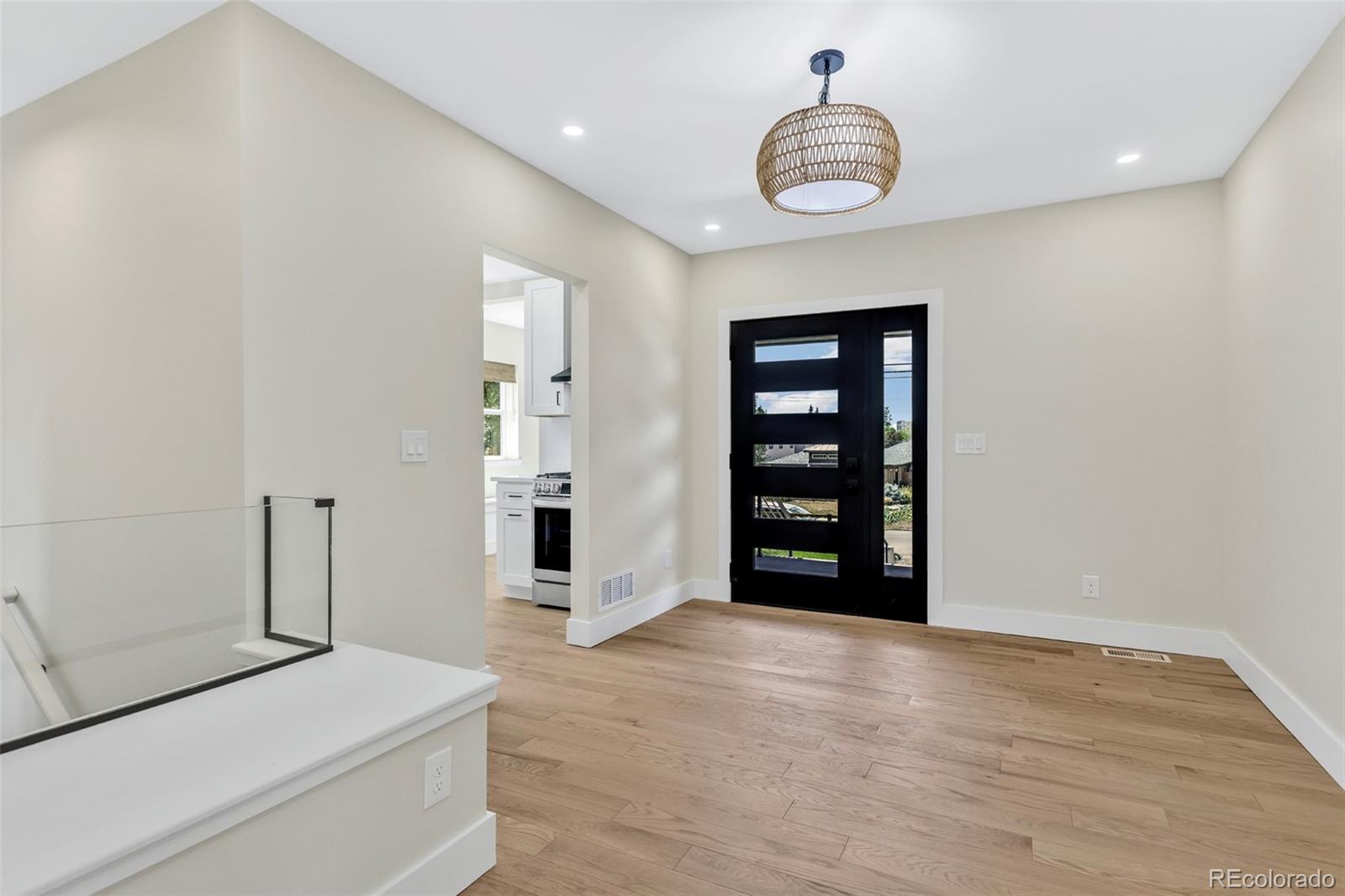 MLS Image #5 for 155  colorado boulevard,denver, Colorado