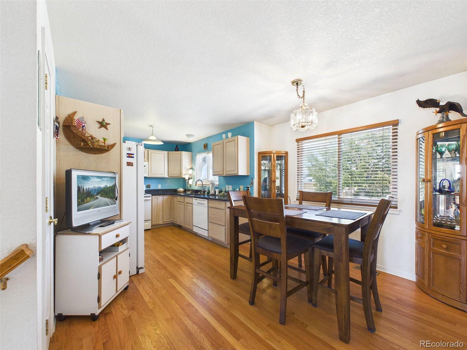 MLS Image #7 for 8250  explorador calle ,denver, Colorado