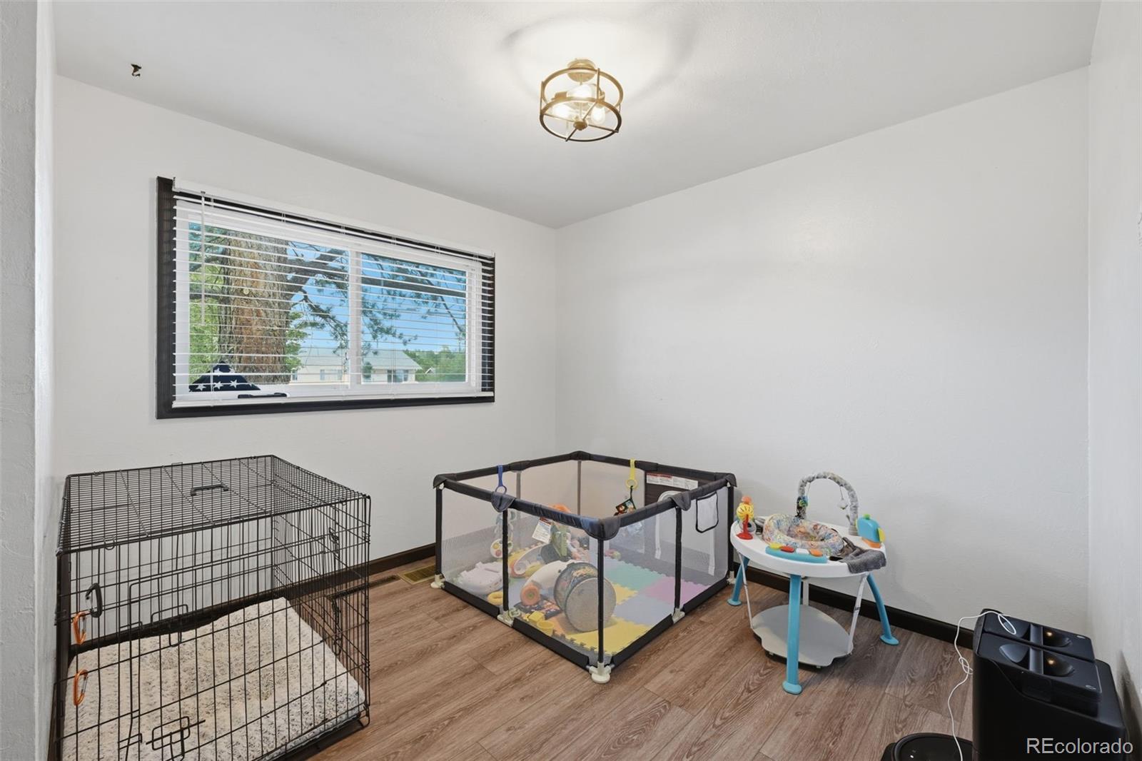 MLS Image #11 for 2637  waldean street,colorado springs, Colorado