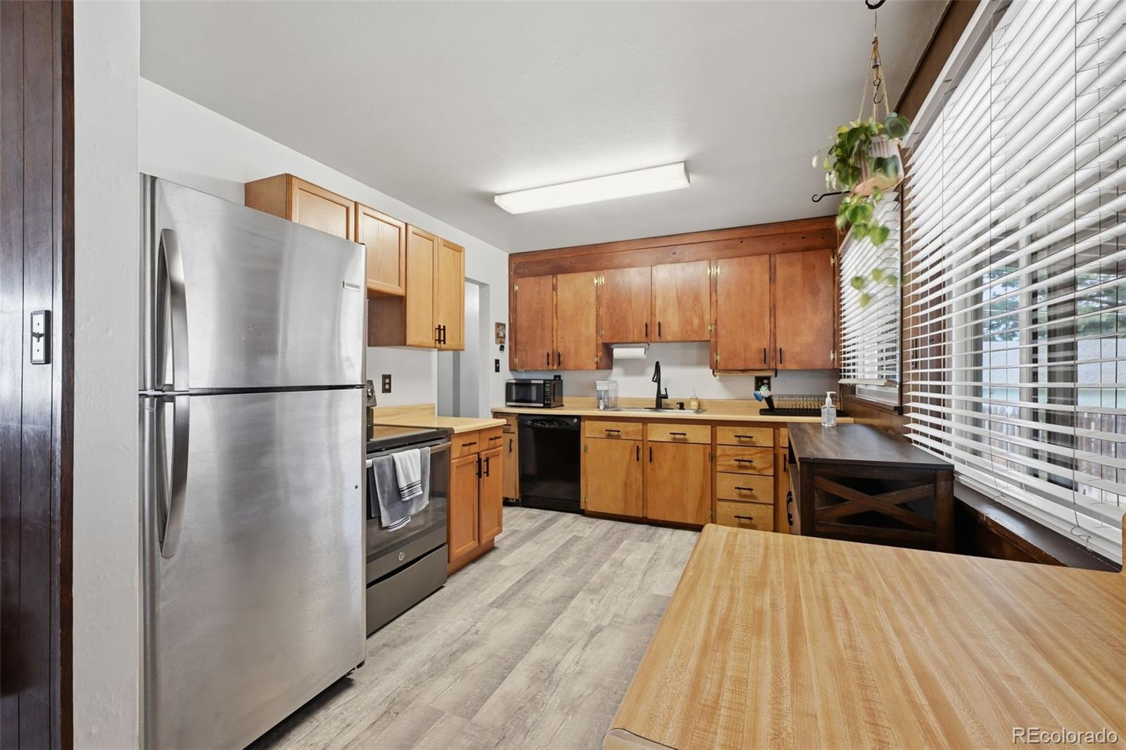MLS Image #14 for 2637  waldean street,colorado springs, Colorado