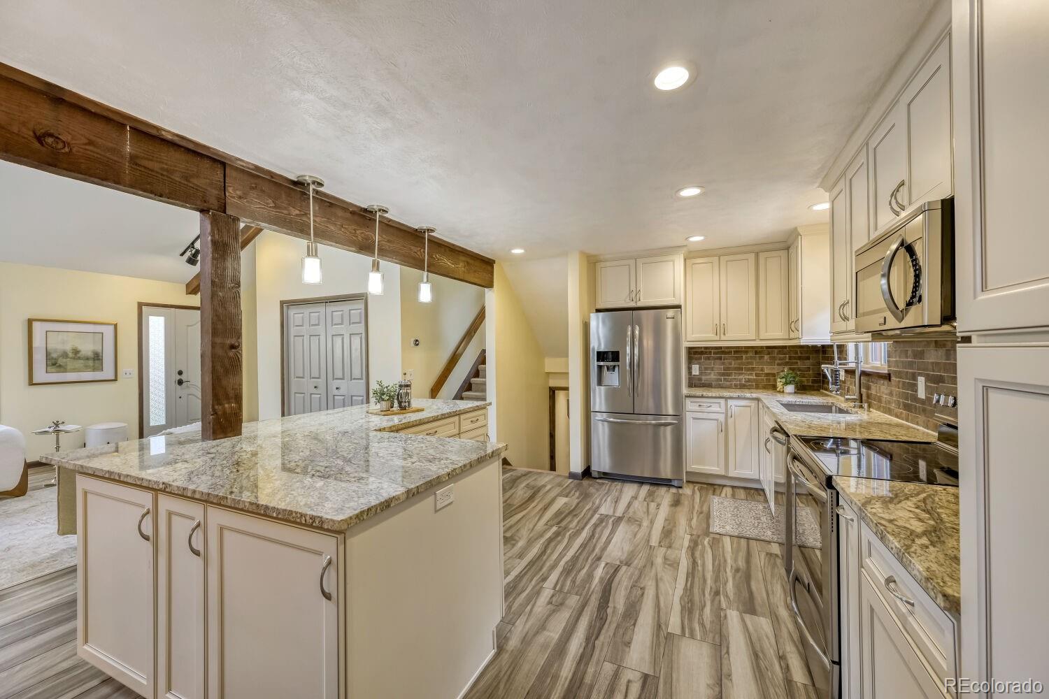 MLS Image #2 for 6225 e mississippi avenue,denver, Colorado