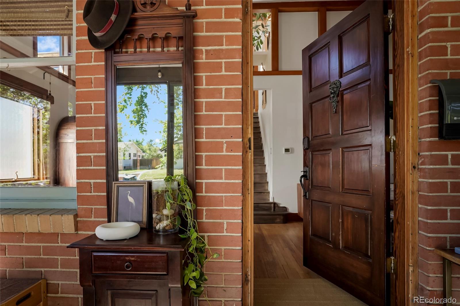 MLS Image #3 for 2223 s gilpin street,denver, Colorado