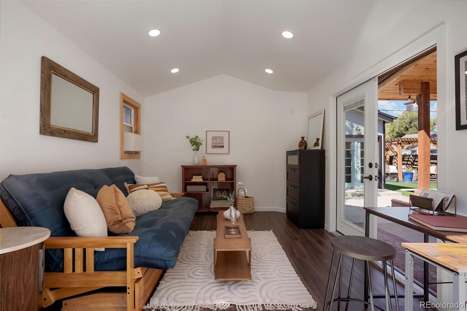 MLS Image #33 for 2223 s gilpin street,denver, Colorado