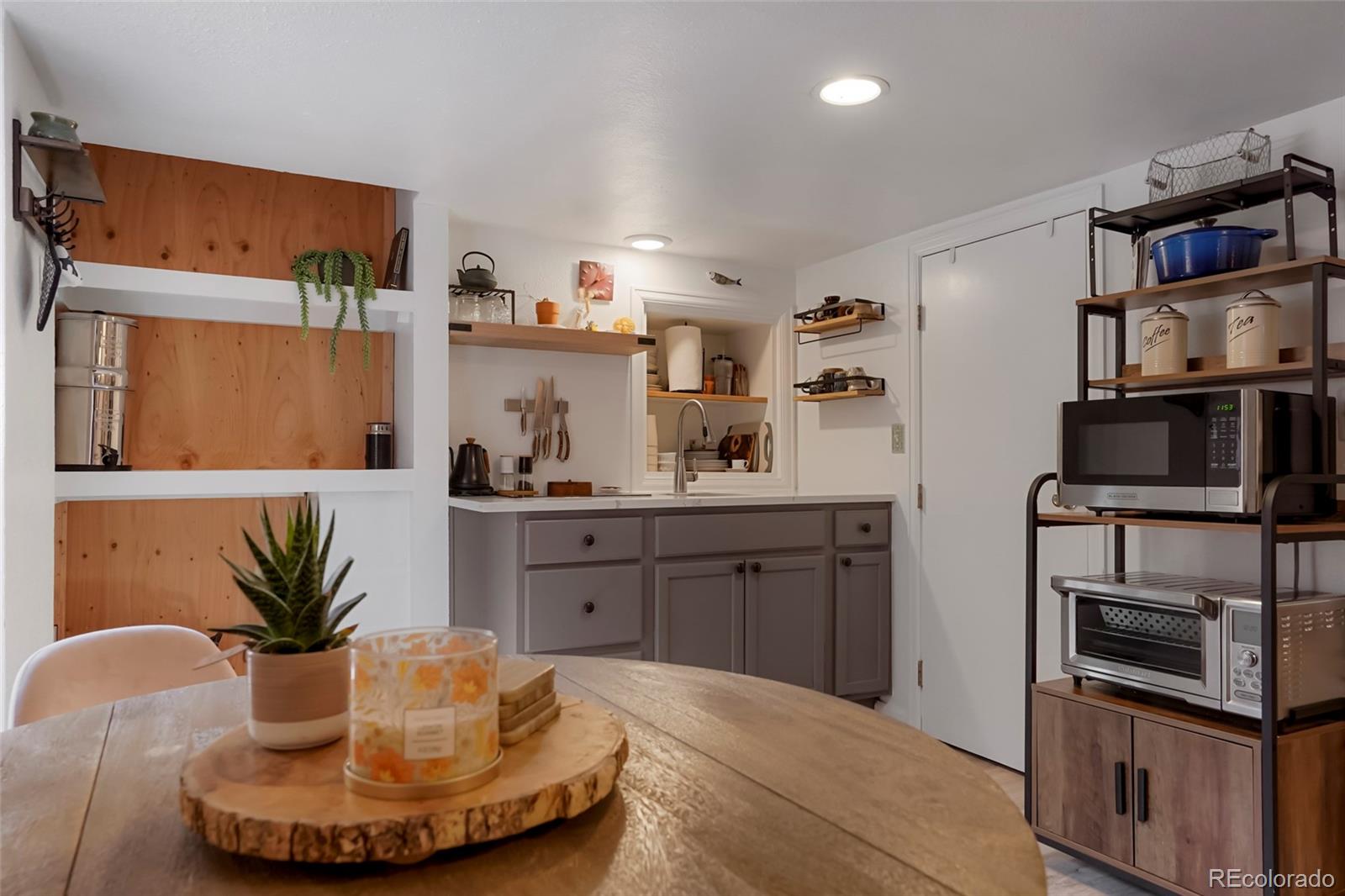MLS Image #39 for 2223 s gilpin street,denver, Colorado