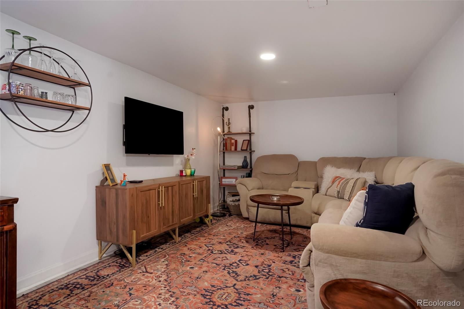 MLS Image #42 for 2223 s gilpin street,denver, Colorado