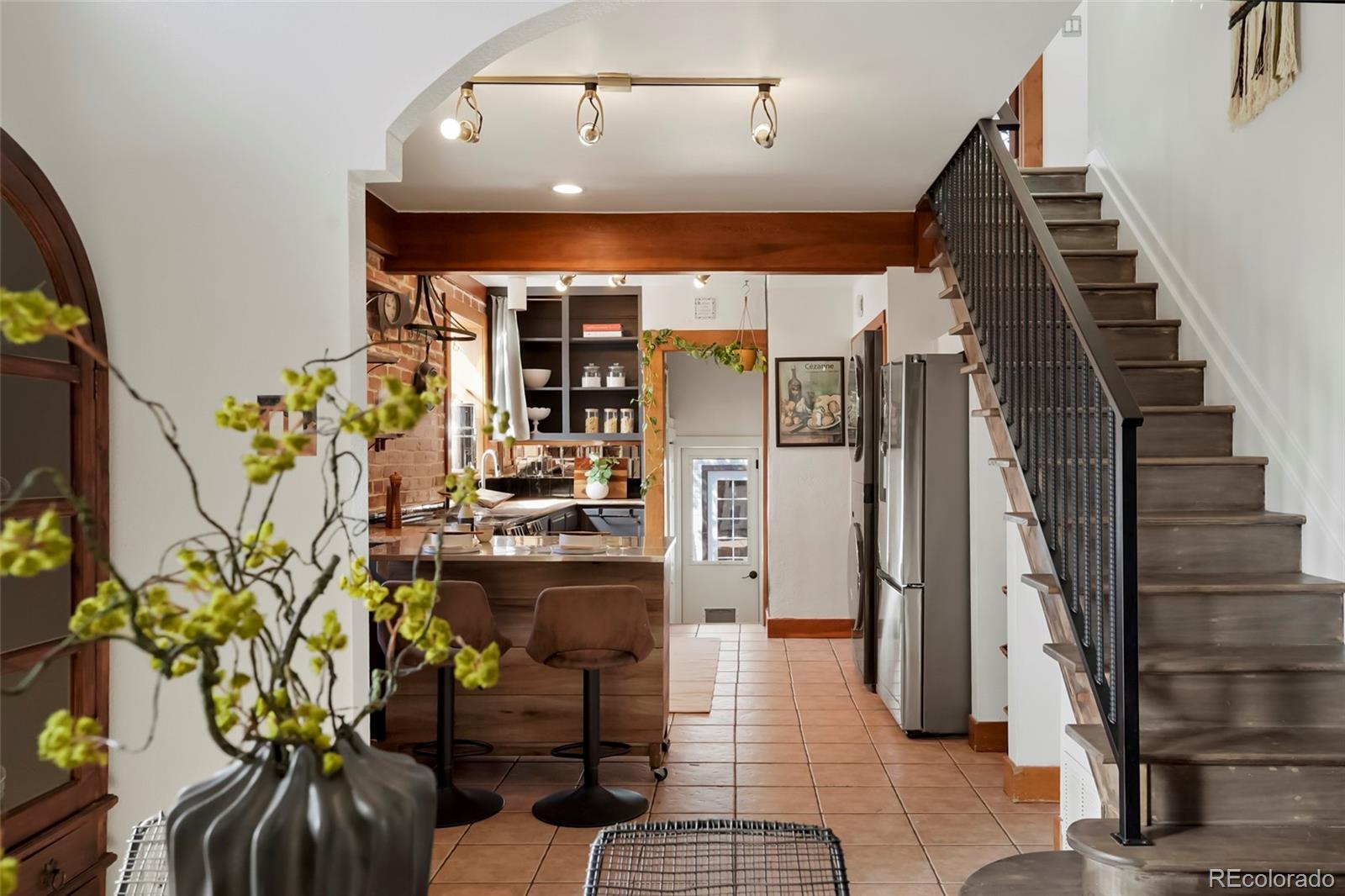MLS Image #9 for 2223 s gilpin street,denver, Colorado
