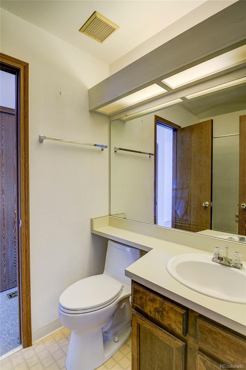 MLS Image #16 for 11610 e bayaud drive,aurora, Colorado