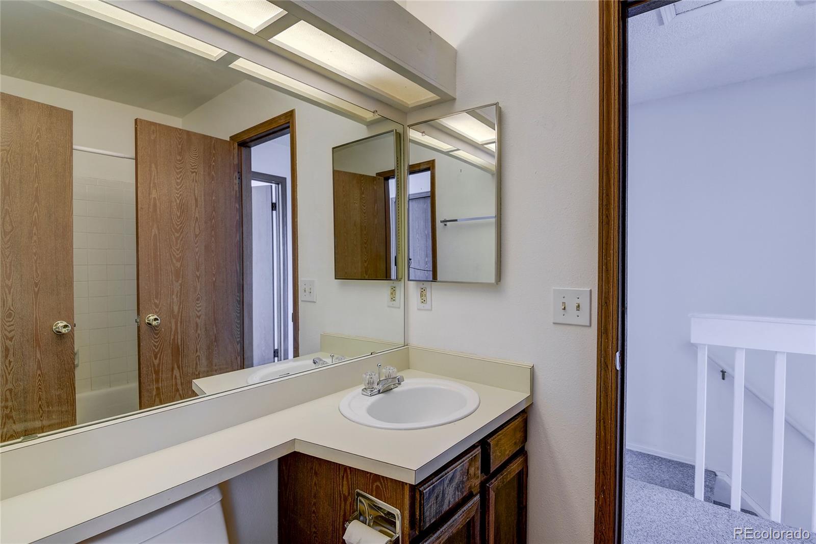 MLS Image #18 for 11610 e bayaud drive,aurora, Colorado