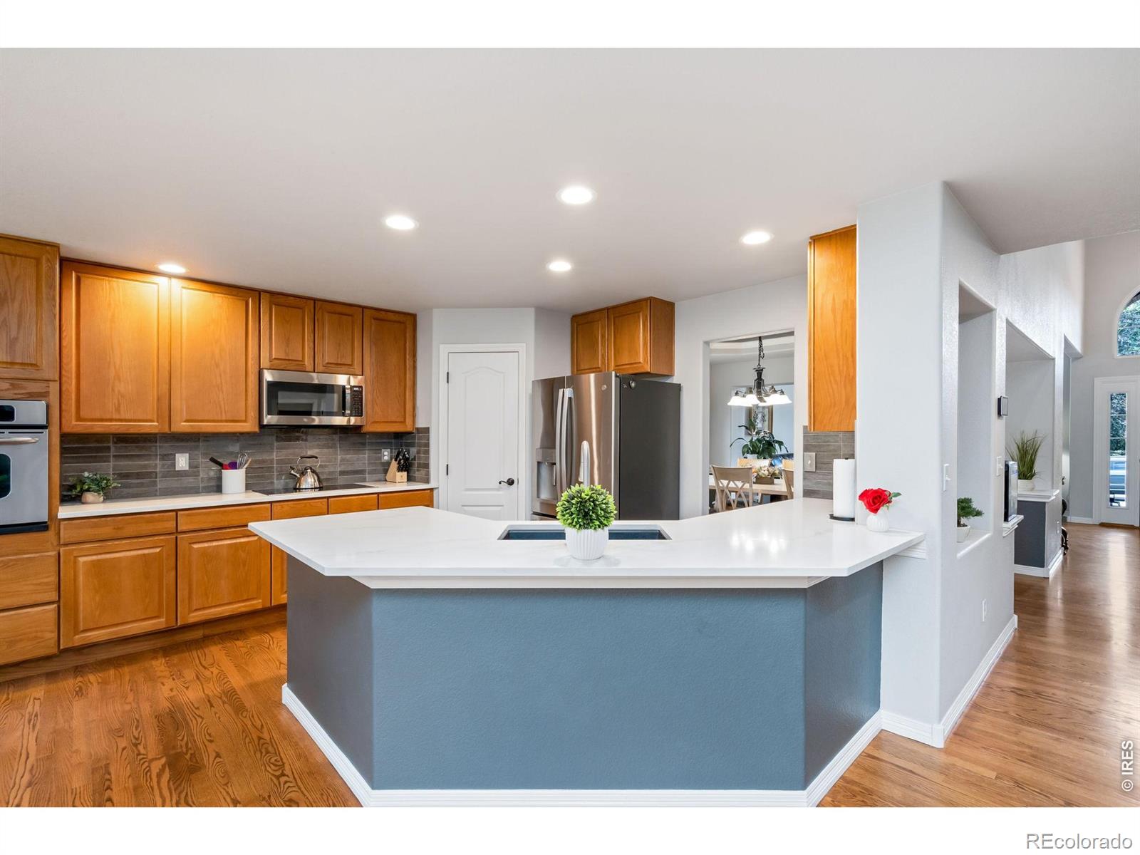 MLS Image #14 for 3883  poudre drive,loveland, Colorado