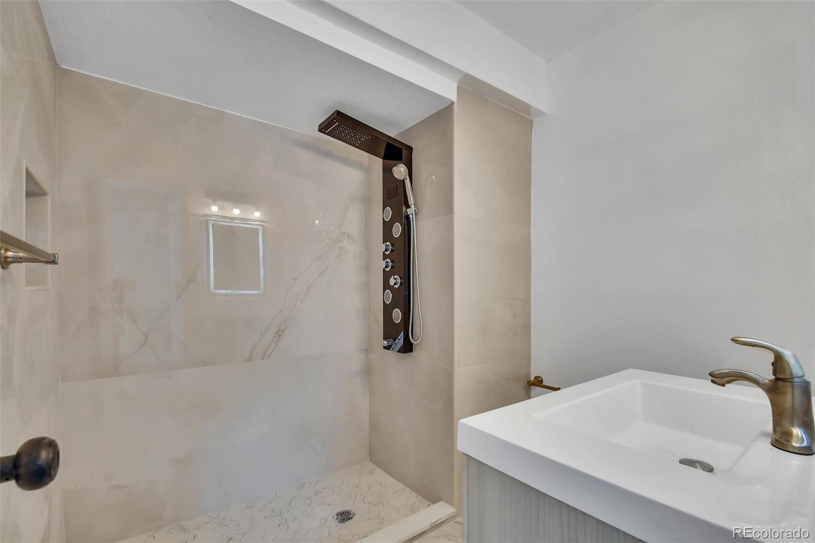 MLS Image #15 for 2860 w dartmouth avenue,denver, Colorado