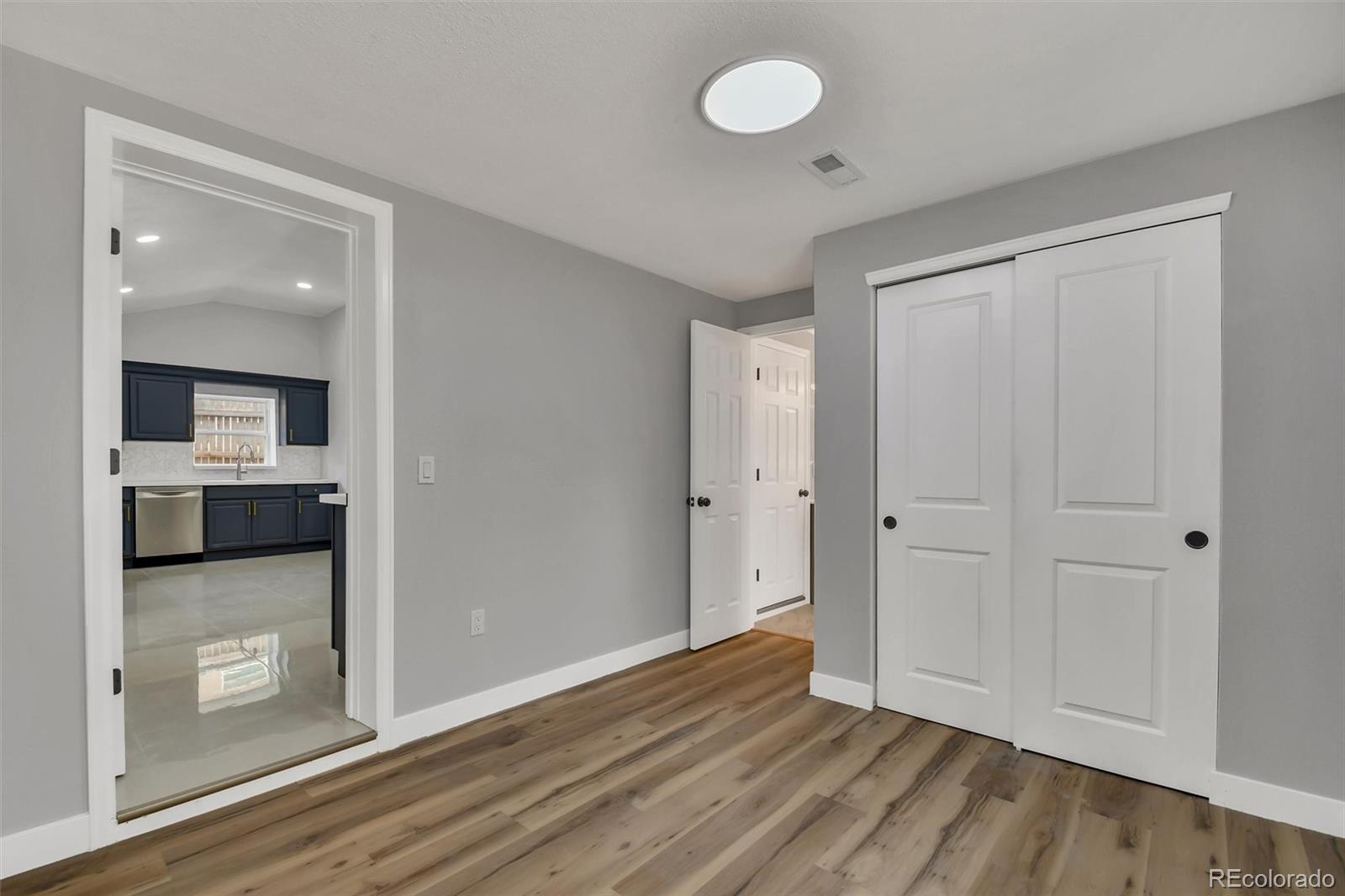 MLS Image #17 for 2860 w dartmouth avenue,denver, Colorado