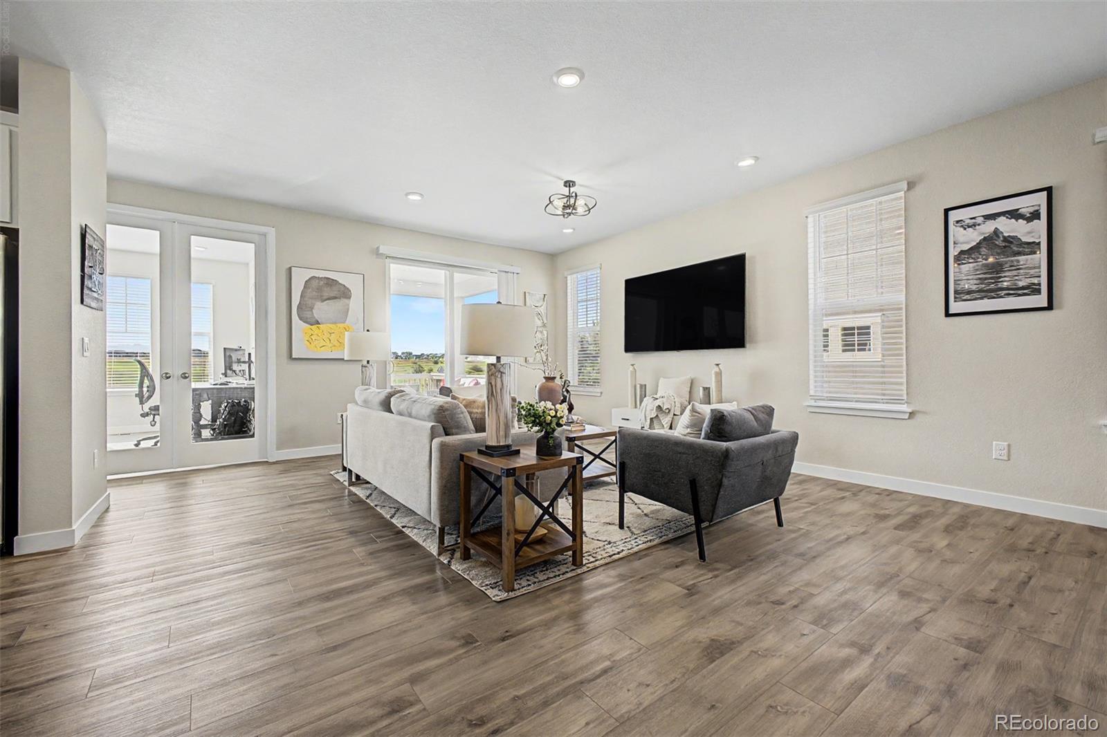 MLS Image #10 for 15375  willow street,thornton, Colorado