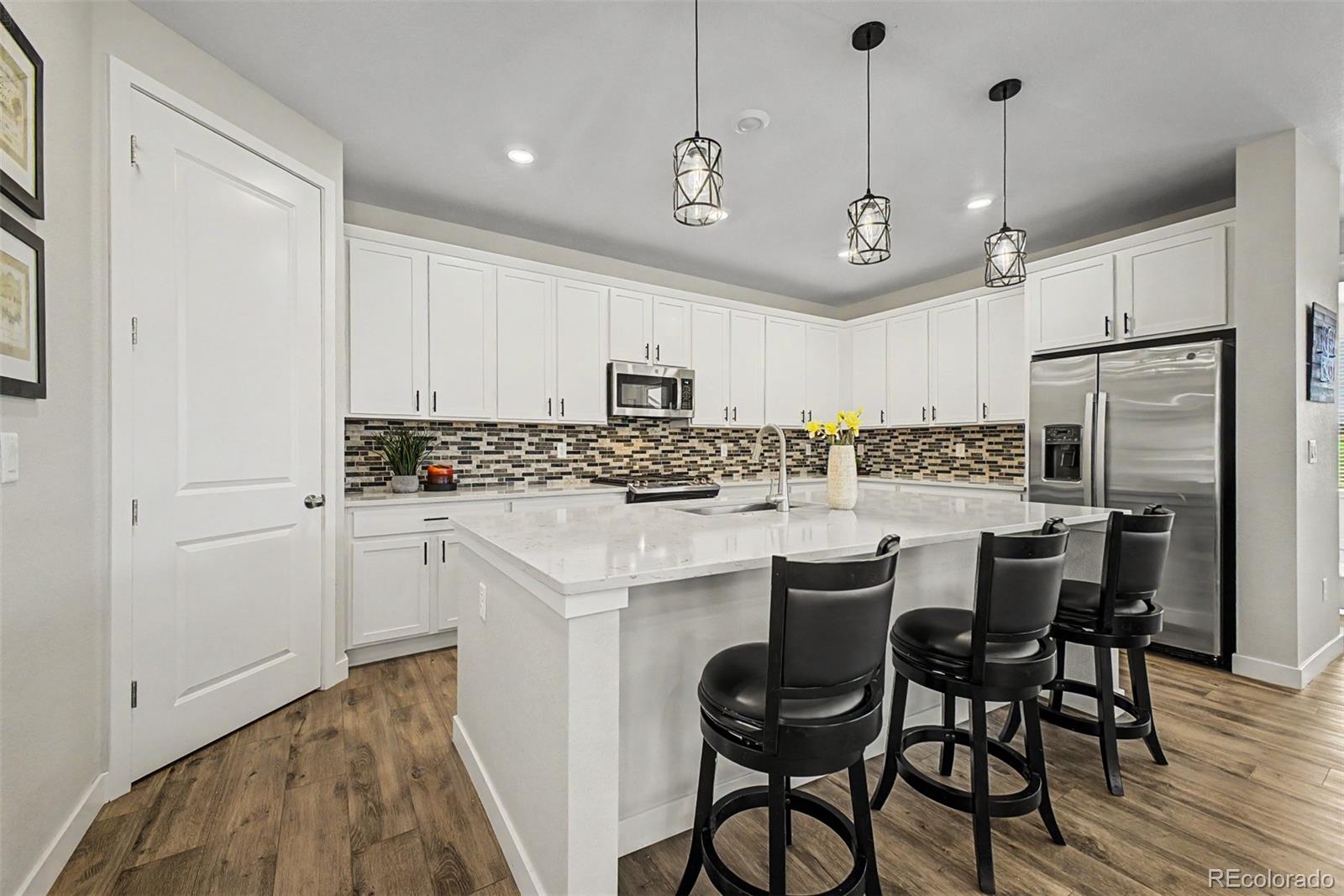 MLS Image #8 for 15375  willow street,thornton, Colorado