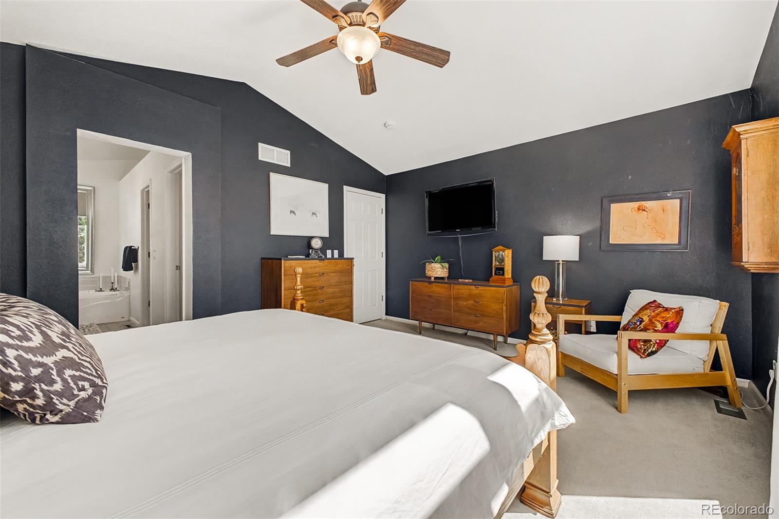 MLS Image #16 for 10426 w coal mine place,littleton, Colorado