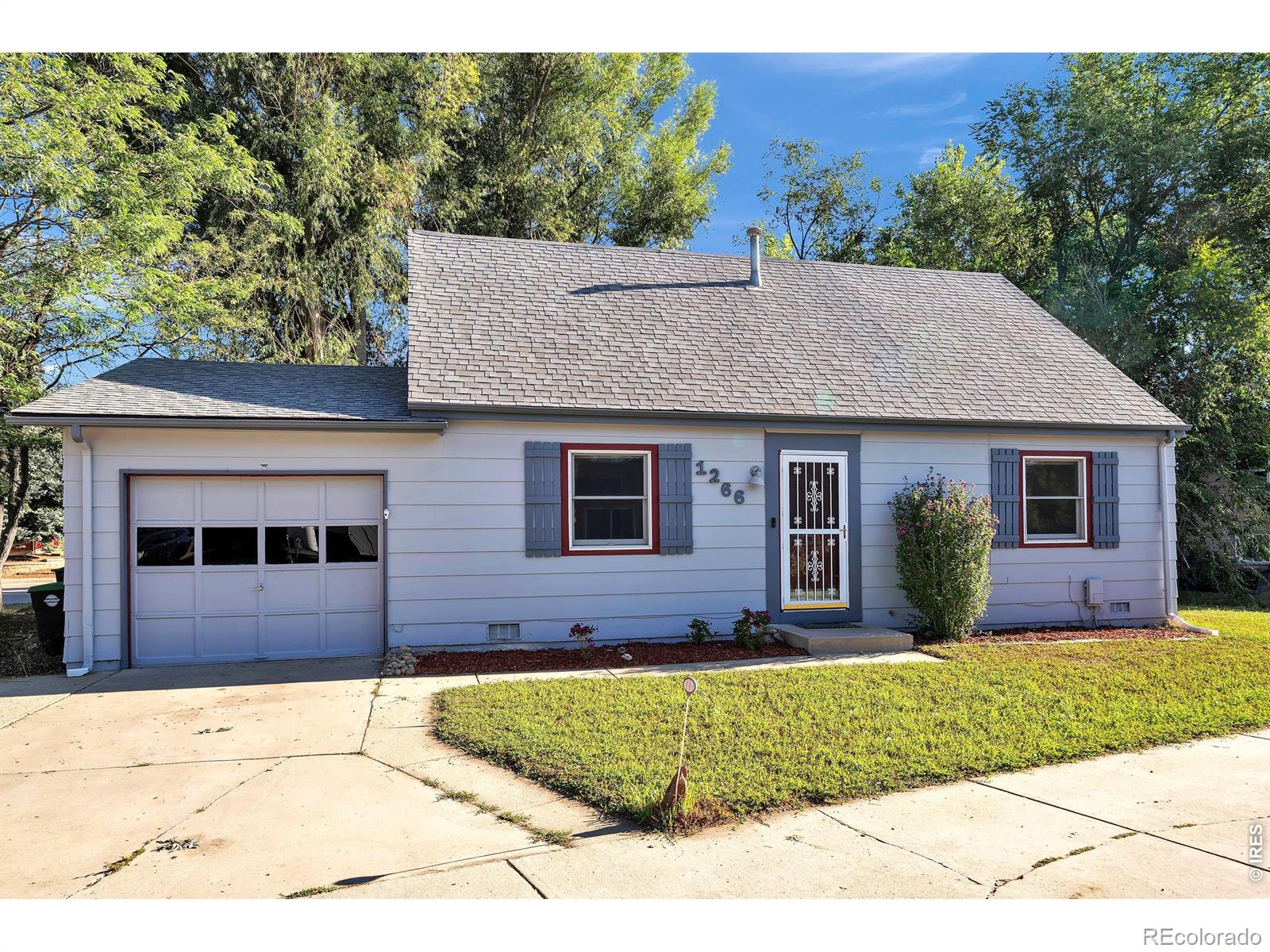 MLS Image #1 for 1266  lanyon lane,longmont, Colorado