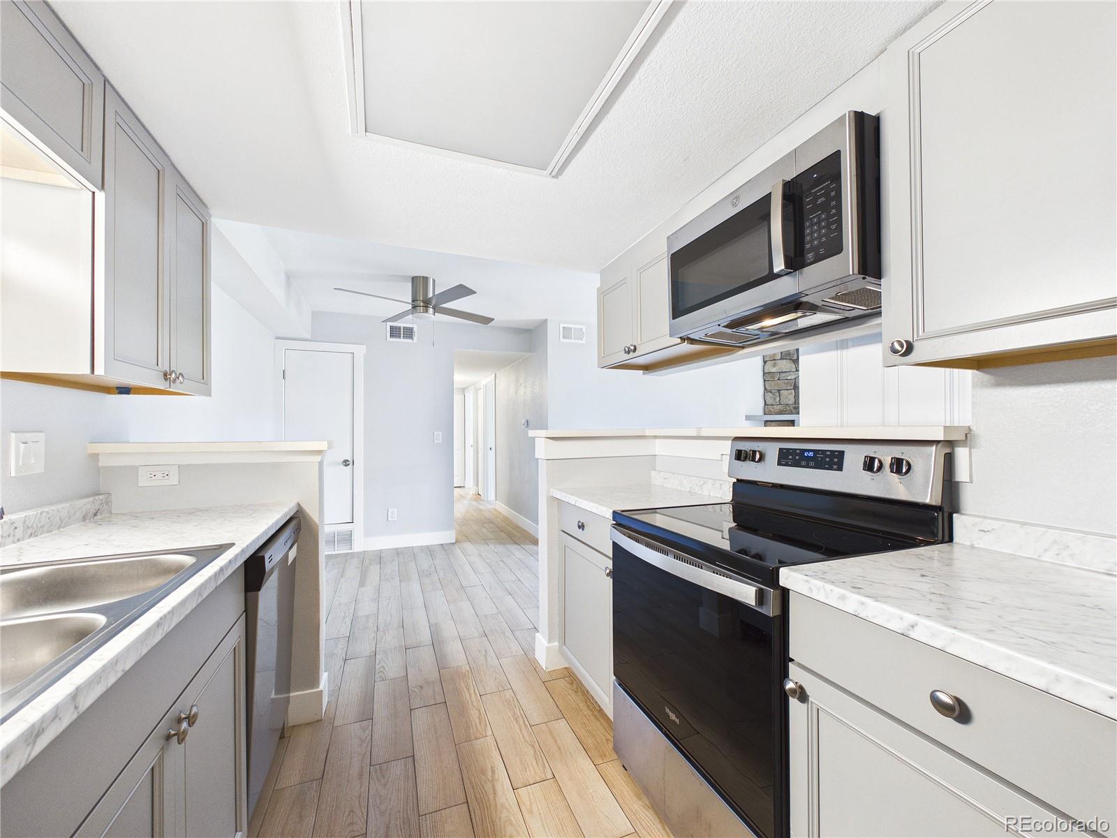 MLS Image #11 for 1926 s vaughn way,aurora, Colorado