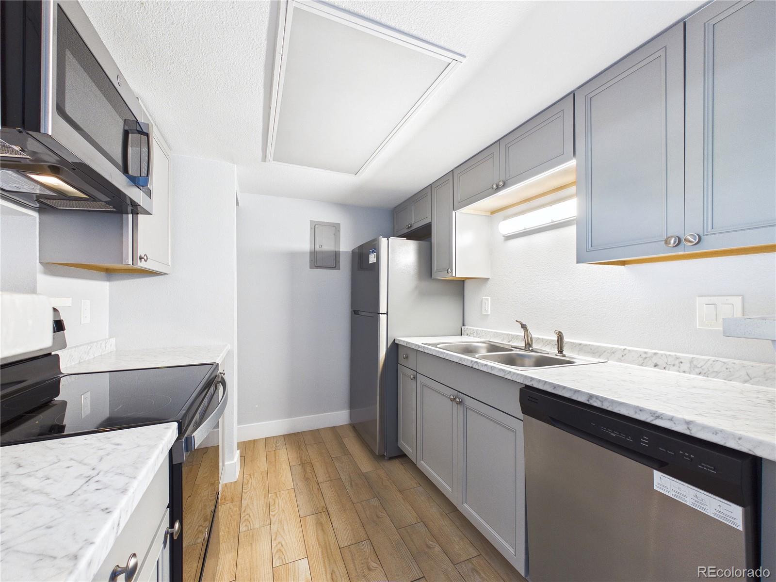 MLS Image #9 for 1926 s vaughn way,aurora, Colorado