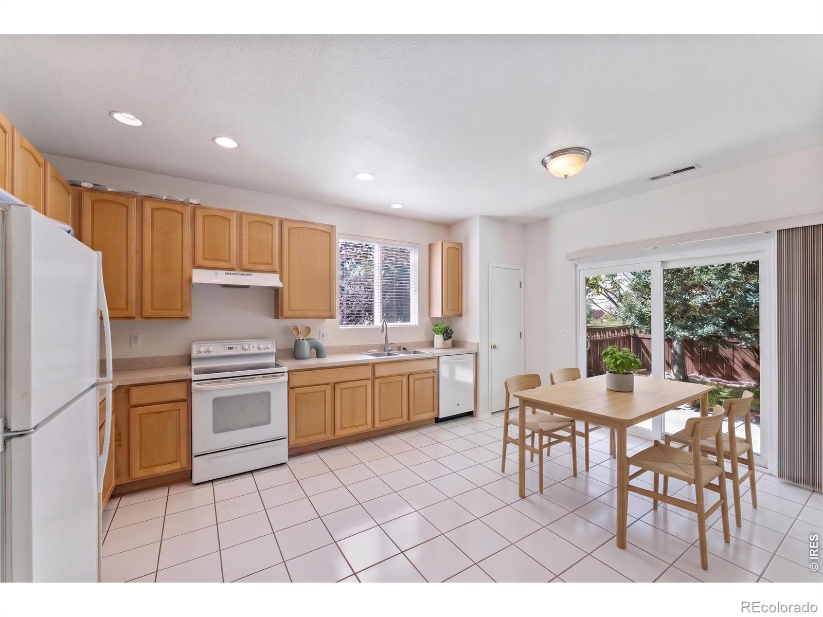 MLS Image #13 for 23  gaviota avenue,brighton, Colorado