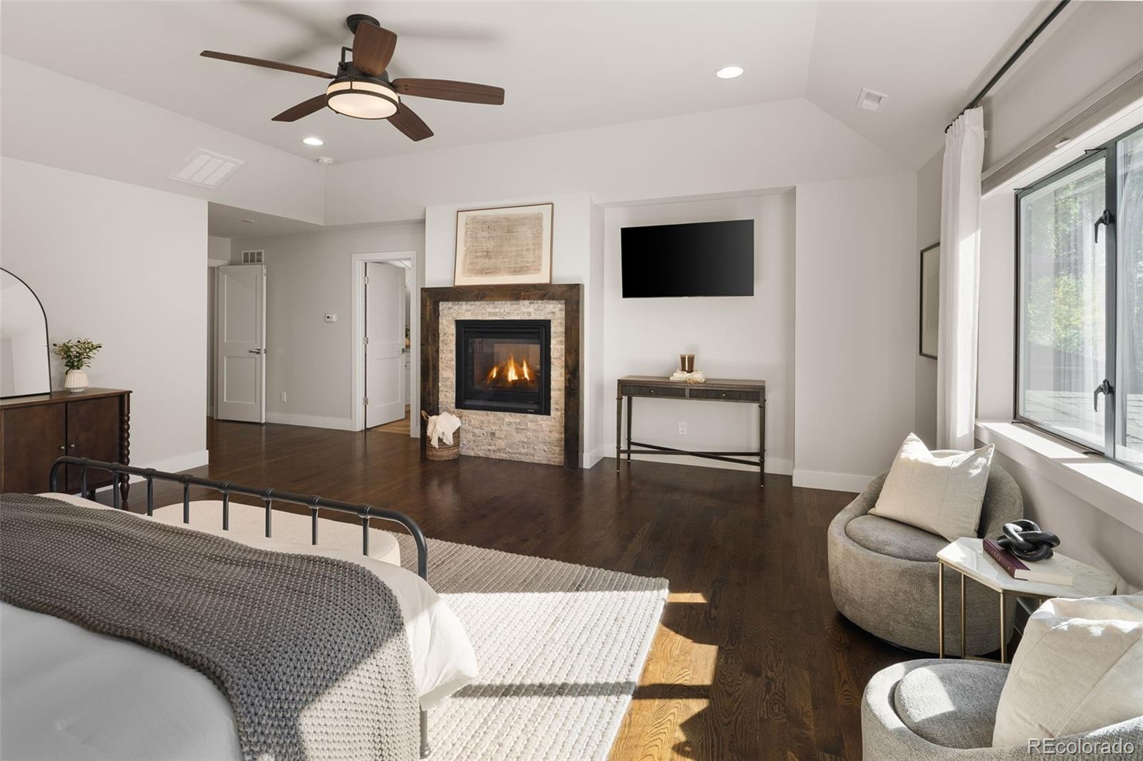 MLS Image #28 for 2525 s columbine street,denver, Colorado