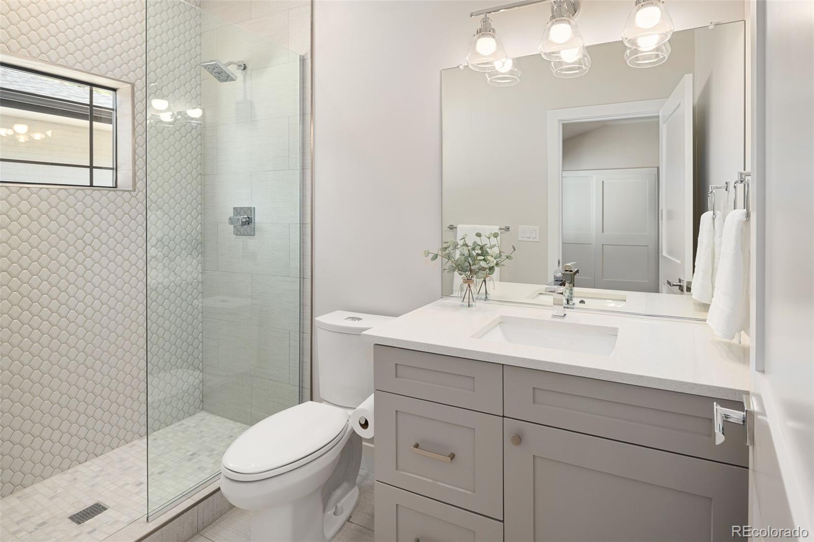 MLS Image #35 for 2525 s columbine street,denver, Colorado