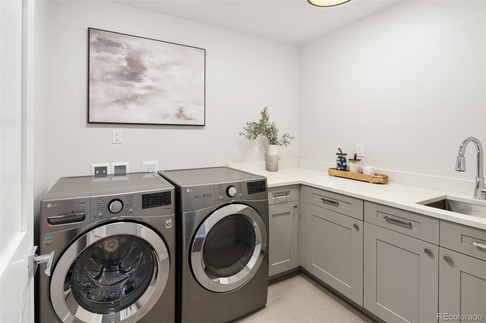 MLS Image #36 for 2525 s columbine street,denver, Colorado
