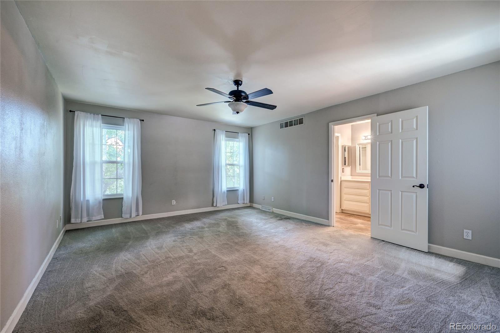 MLS Image #12 for 2836 s wheeling way,aurora, Colorado