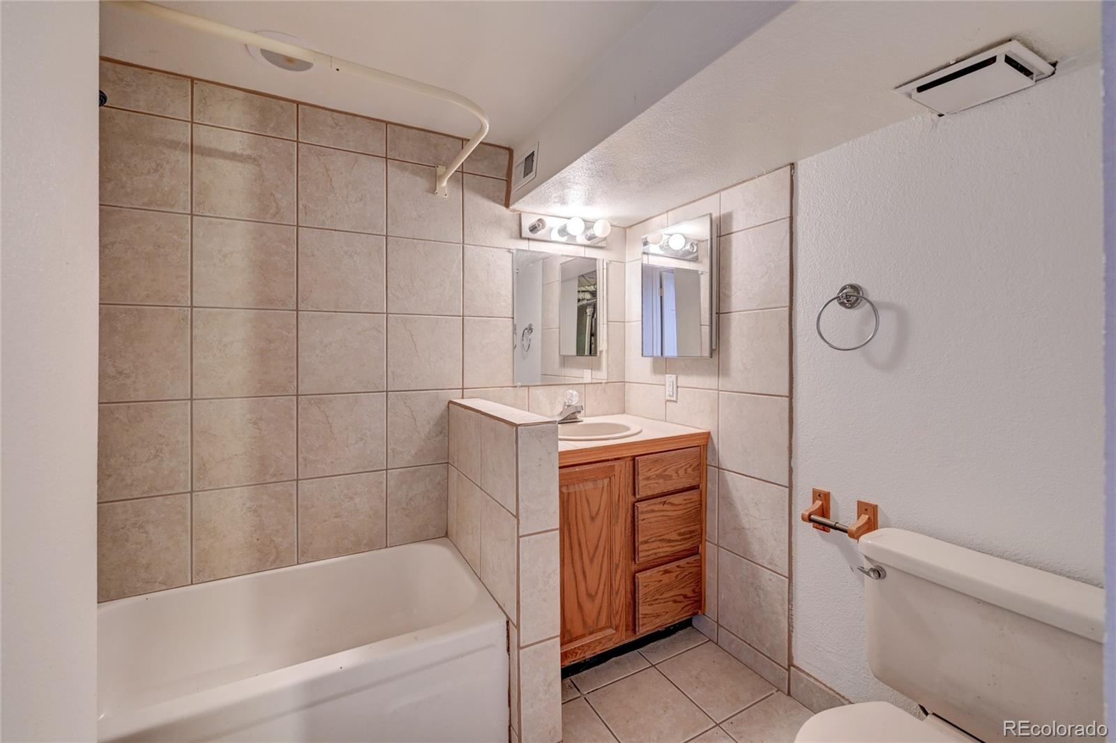 MLS Image #19 for 2836 s wheeling way,aurora, Colorado