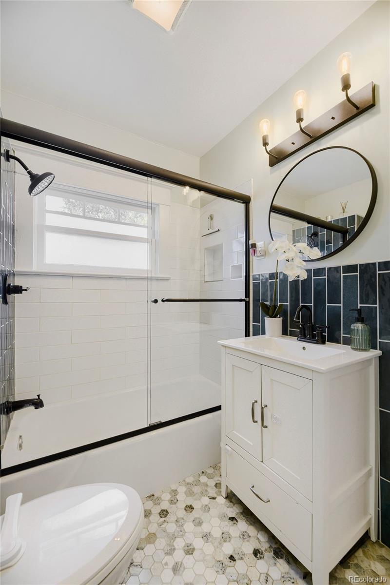 MLS Image #11 for 3221 s grant street,englewood, Colorado