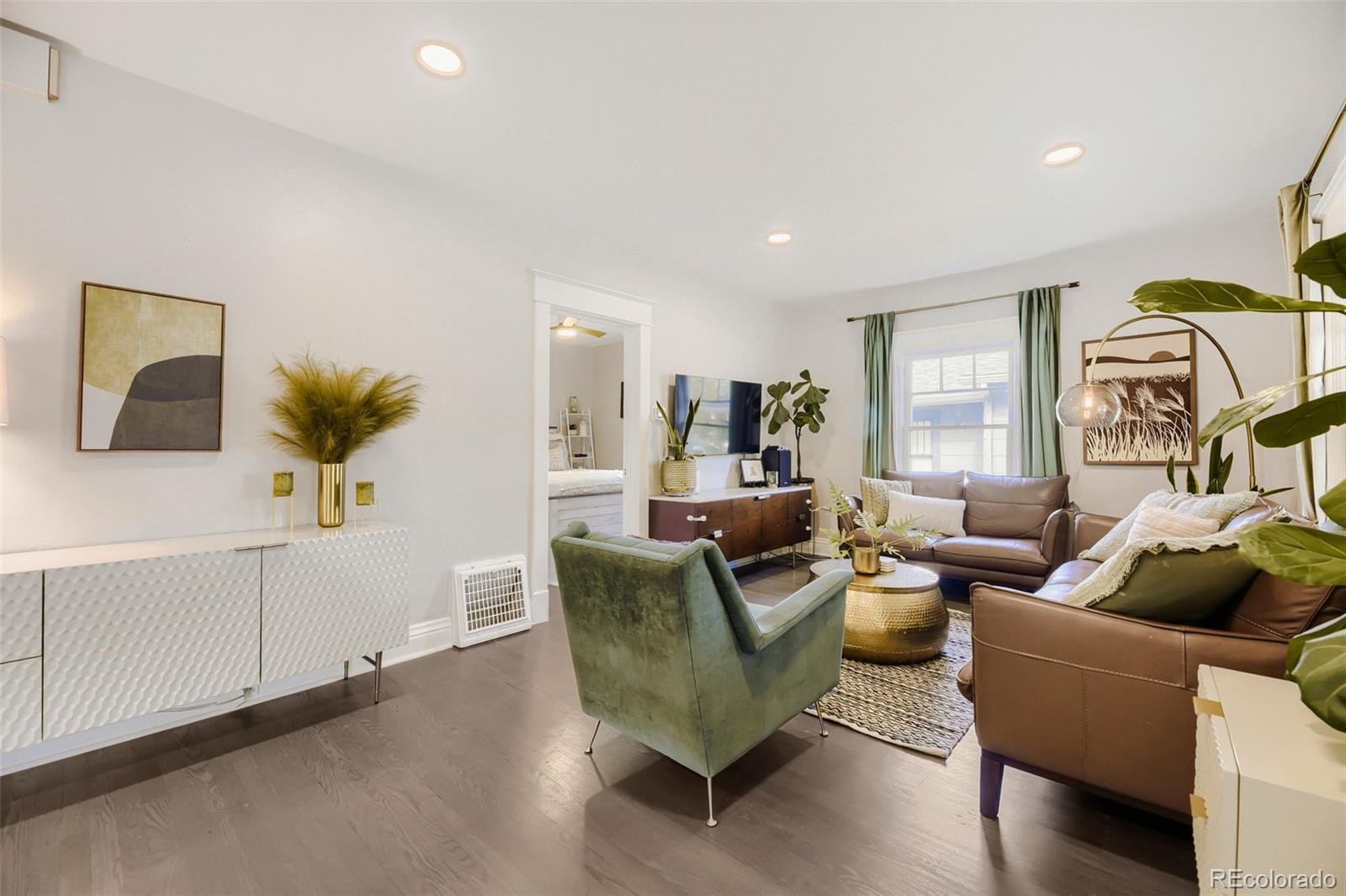 MLS Image #4 for 3221 s grant street,englewood, Colorado
