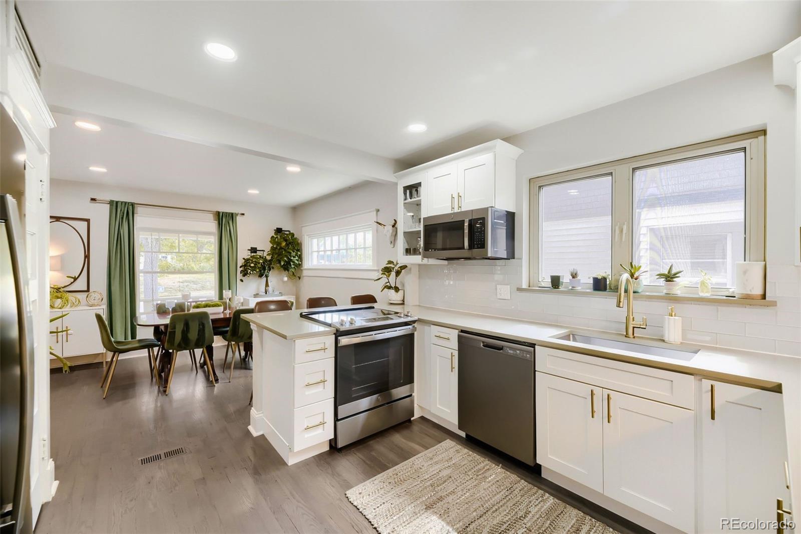 MLS Image #6 for 3221 s grant street,englewood, Colorado