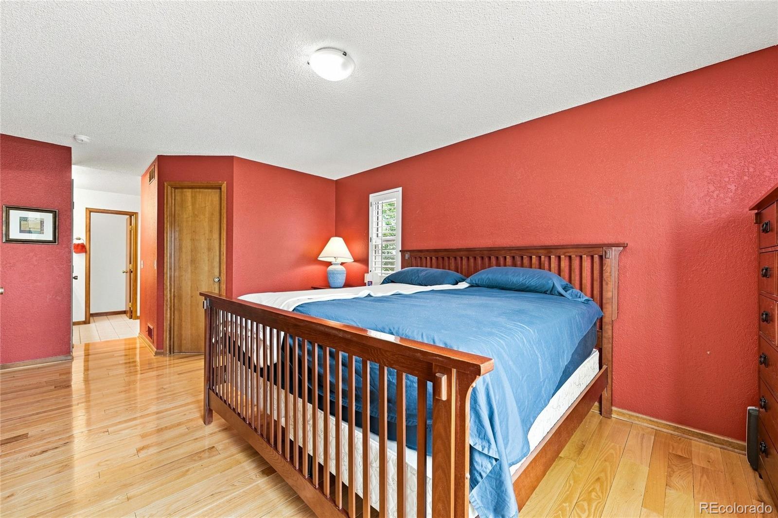 MLS Image #18 for 1428 w briarwood avenue,littleton, Colorado