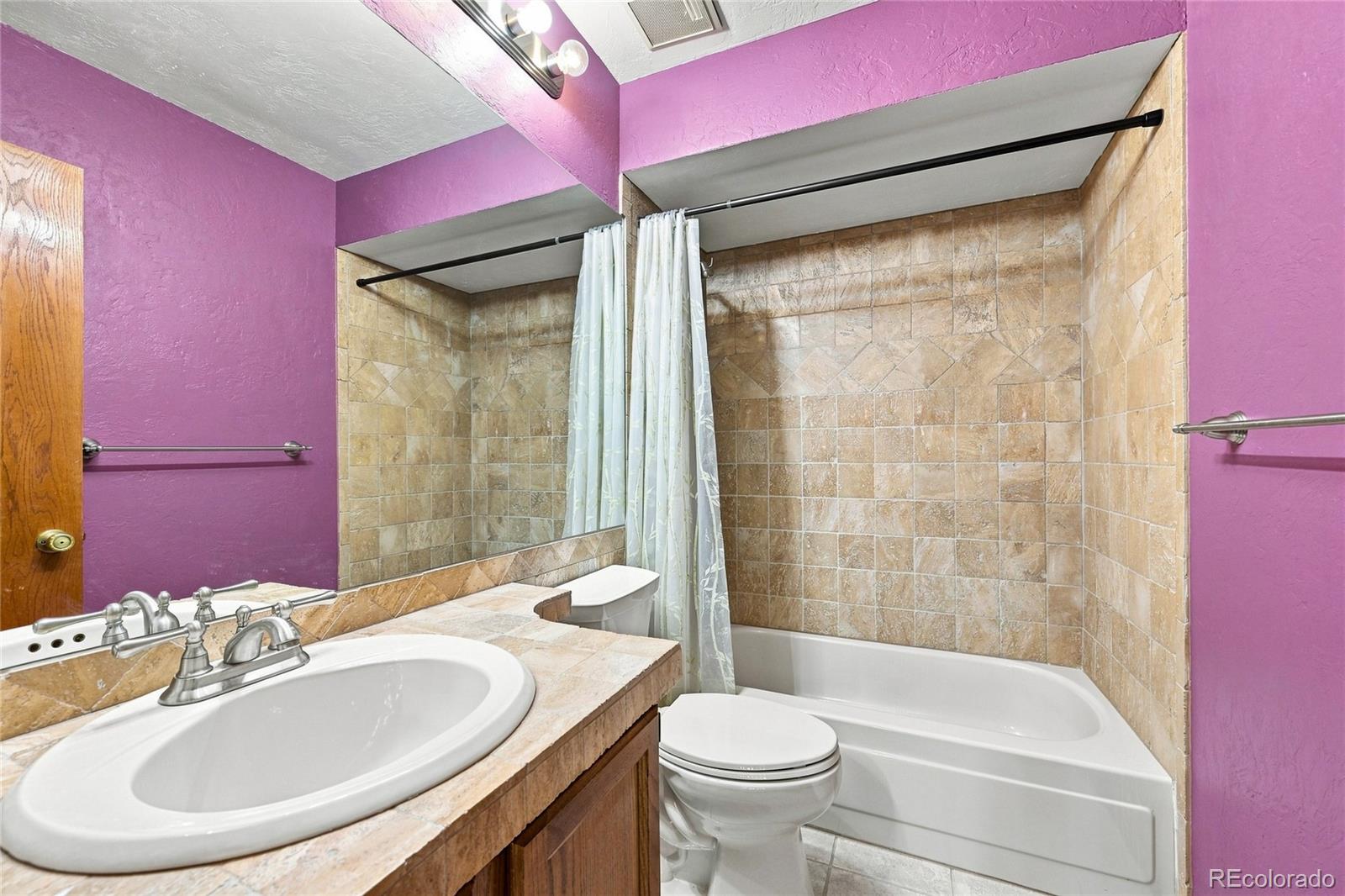 MLS Image #25 for 1428 w briarwood avenue,littleton, Colorado