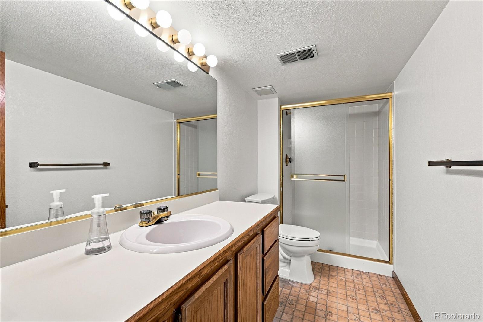 MLS Image #29 for 1428 w briarwood avenue,littleton, Colorado