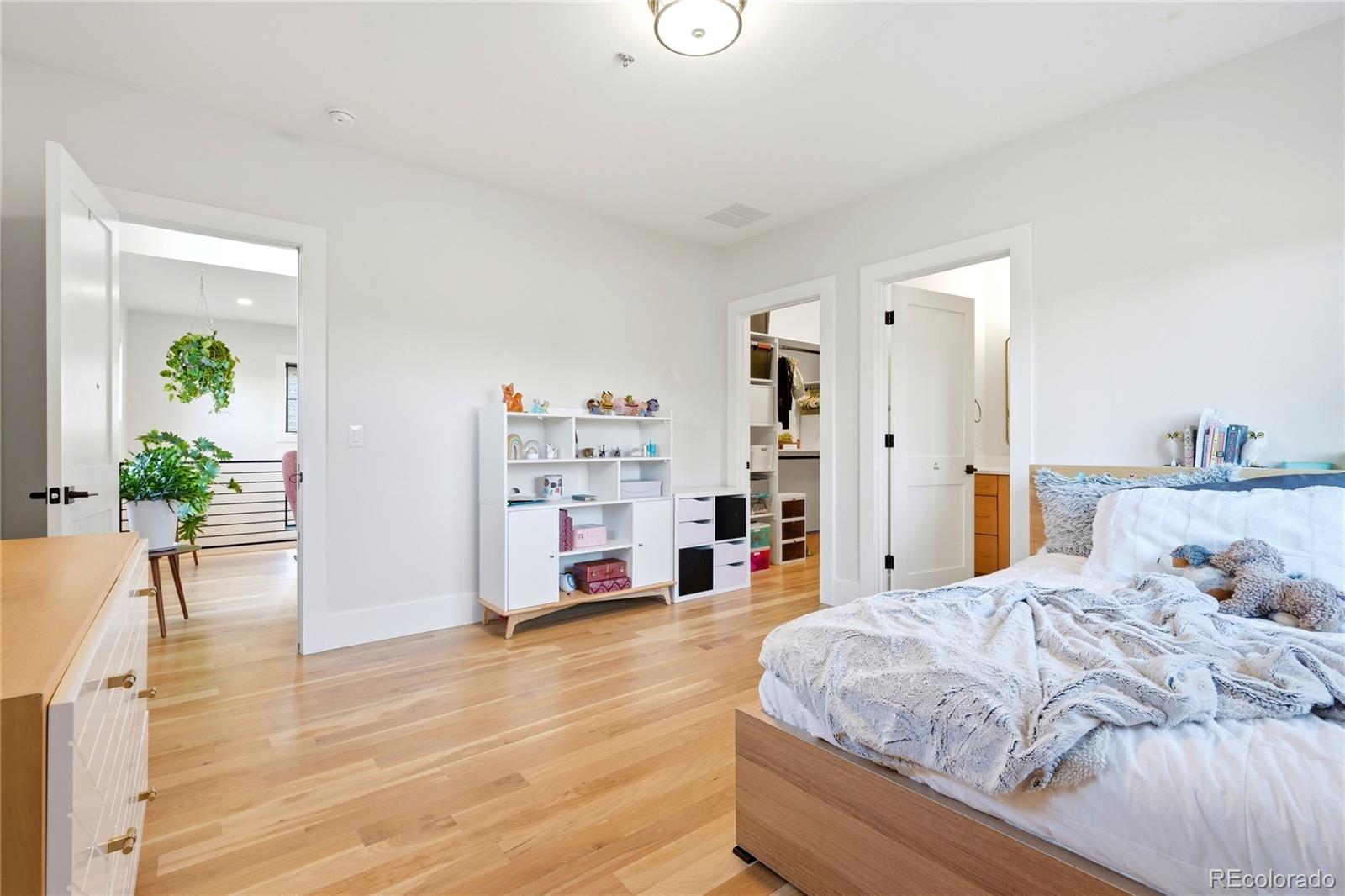 MLS Image #28 for 1080  kearney ,denver, Colorado