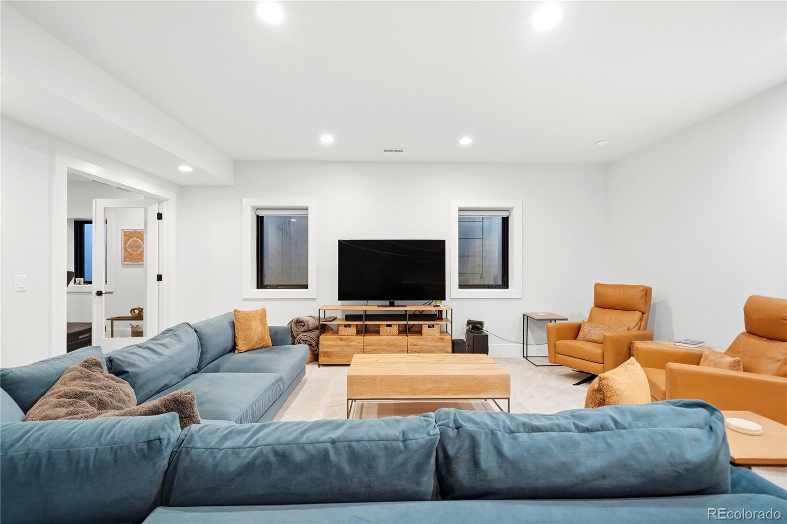 MLS Image #40 for 1080  kearney ,denver, Colorado