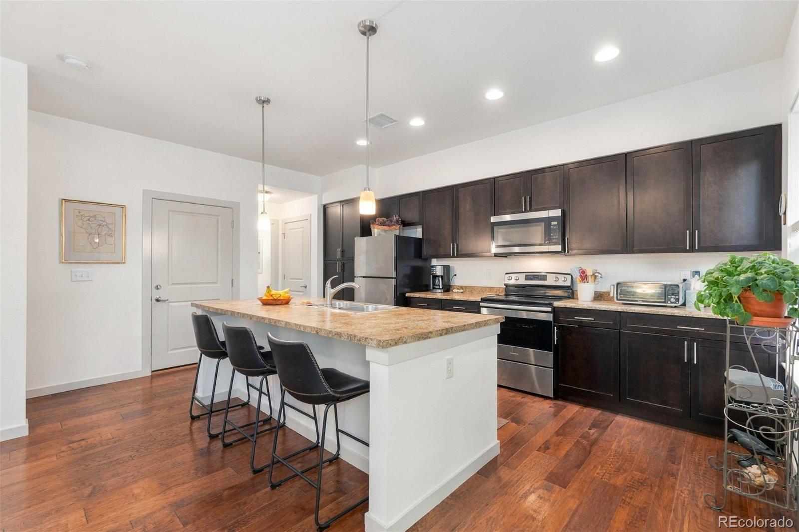 MLS Image #7 for 2313  central park boulevard,denver, Colorado