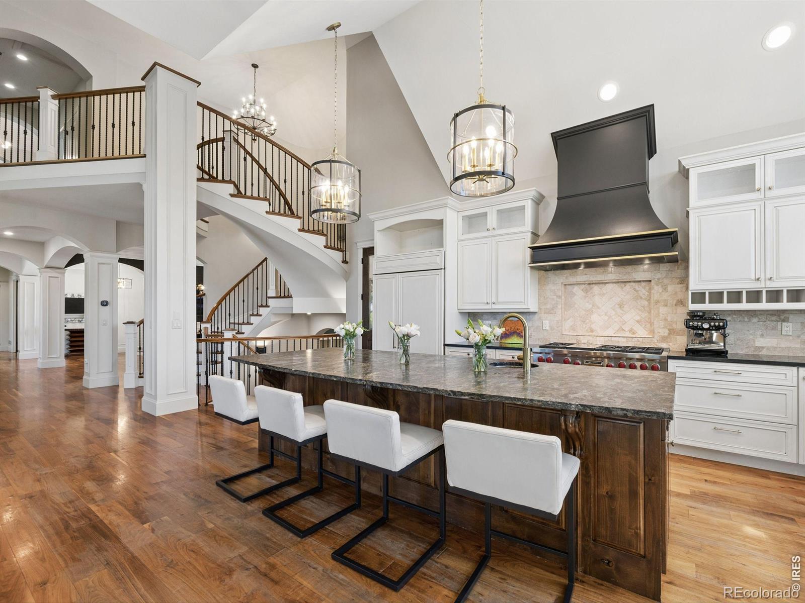MLS Image #11 for 15478  mountain view circle,broomfield, Colorado