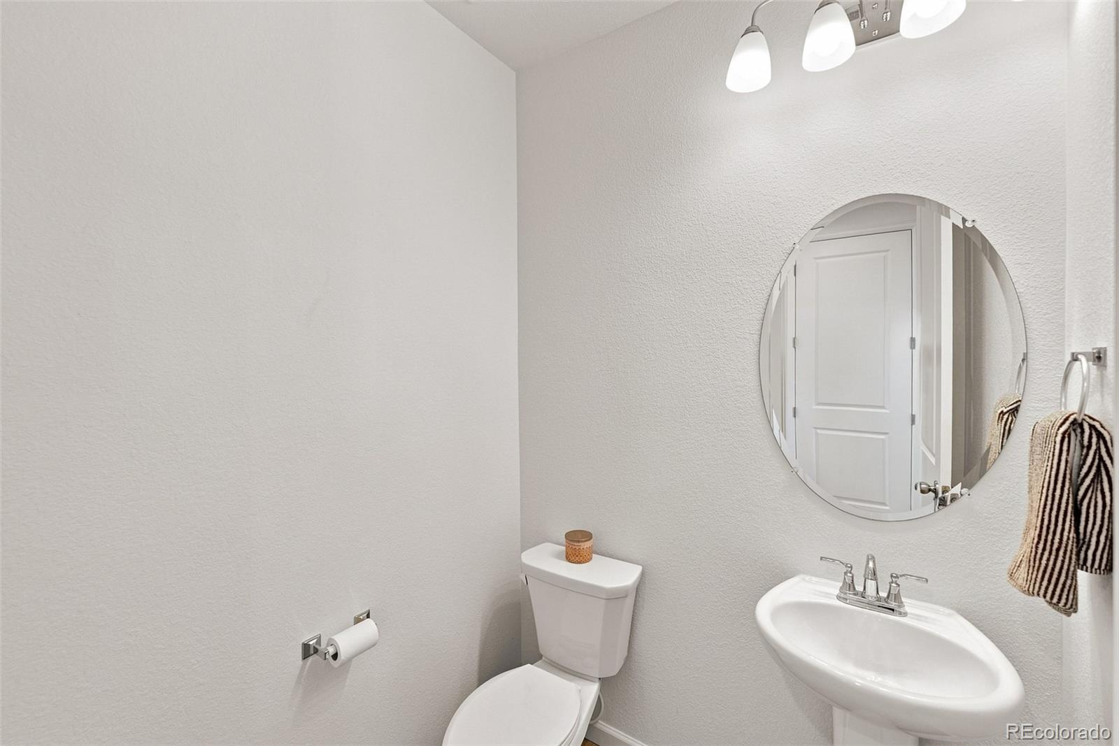 MLS Image #13 for 7077 e 126th place,thornton, Colorado
