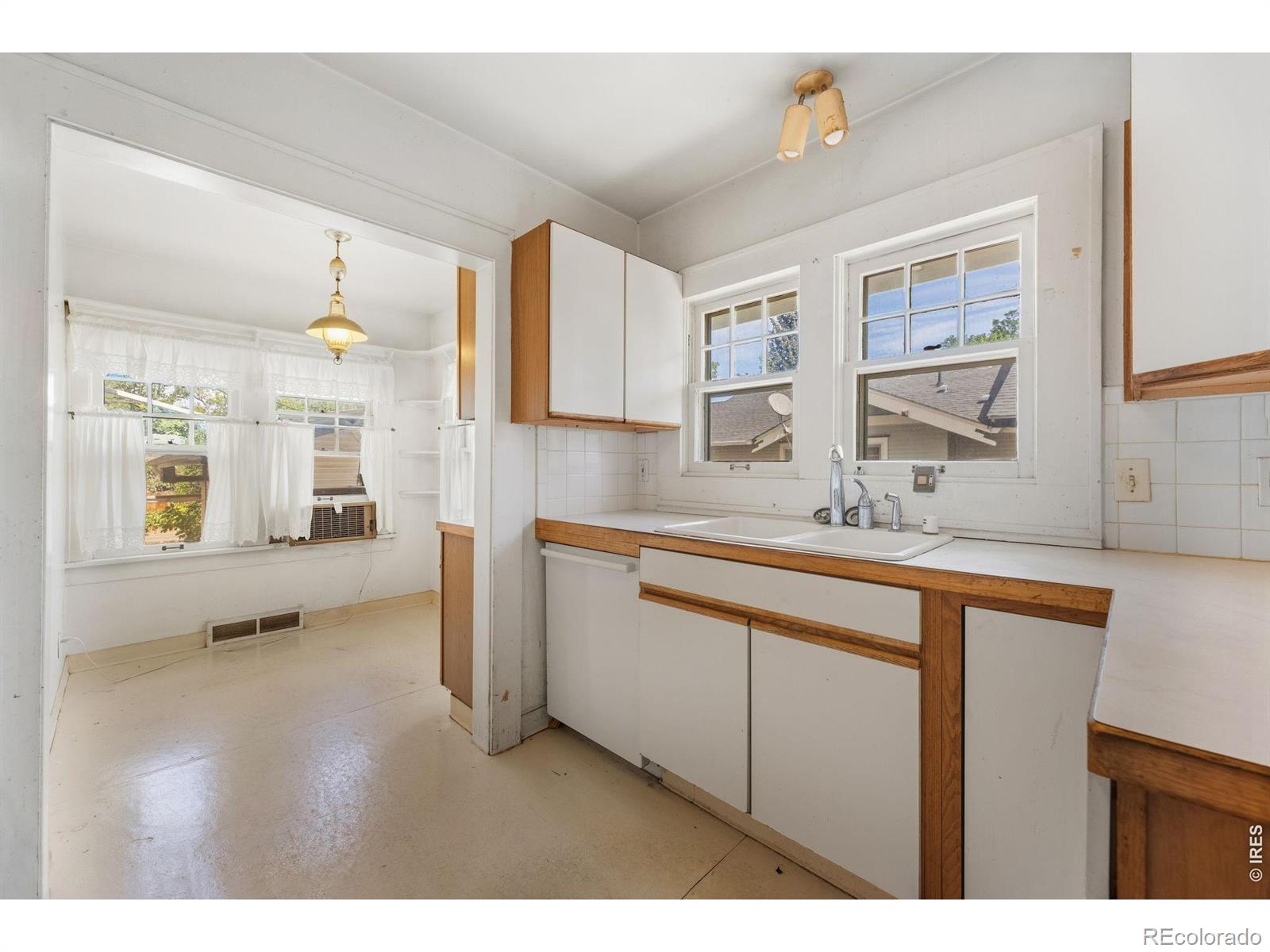 MLS Image #19 for 605 w 3rd street,loveland, Colorado