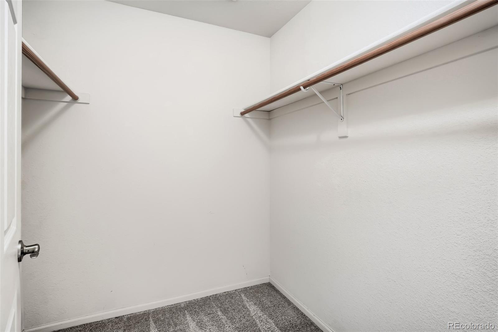 MLS Image #39 for 15165 e 16th place 203,aurora, Colorado