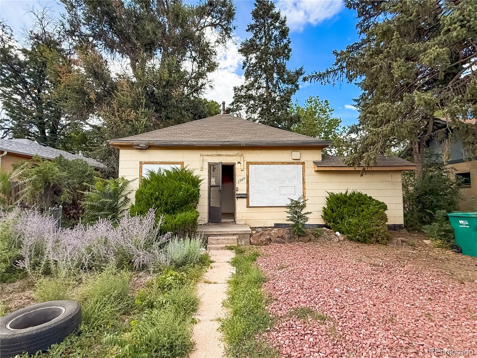 MLS Image #0 for 1309  chester street,aurora, Colorado