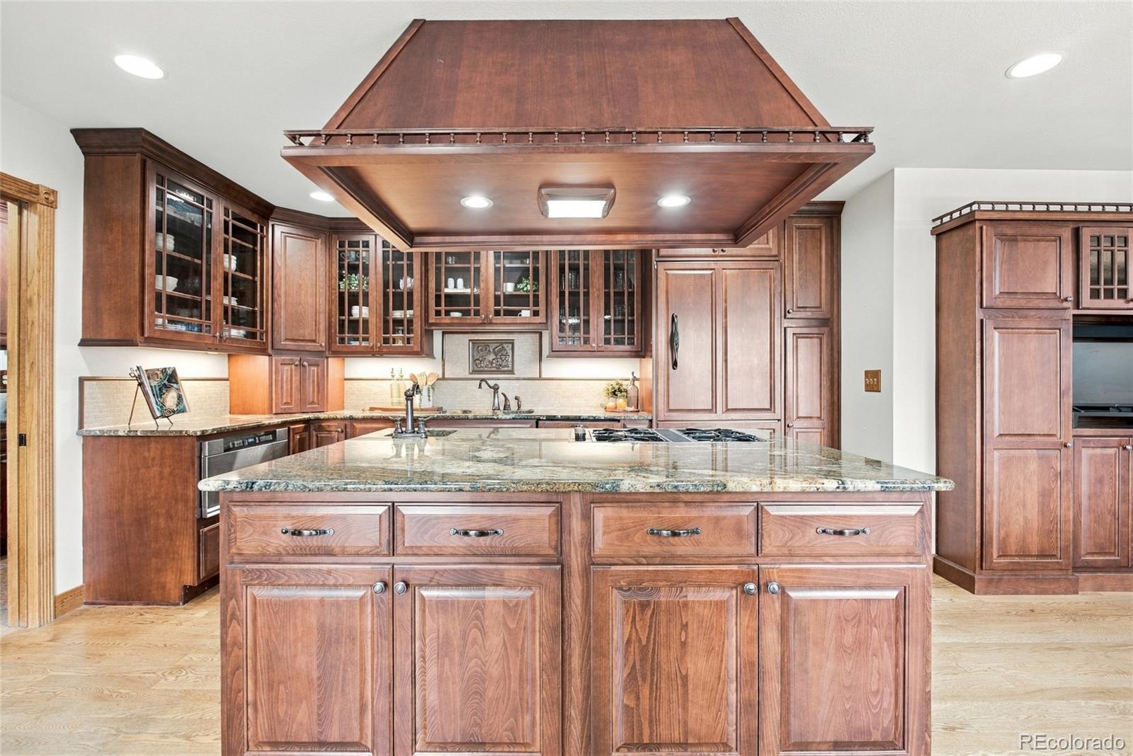 MLS Image #2 for 8  raven hill court,colorado springs, Colorado