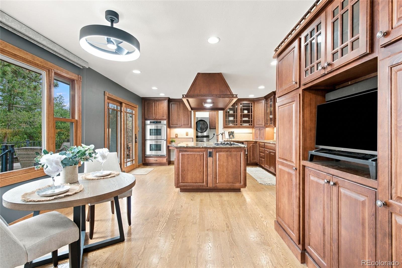 MLS Image #5 for 8  raven hill court,colorado springs, Colorado