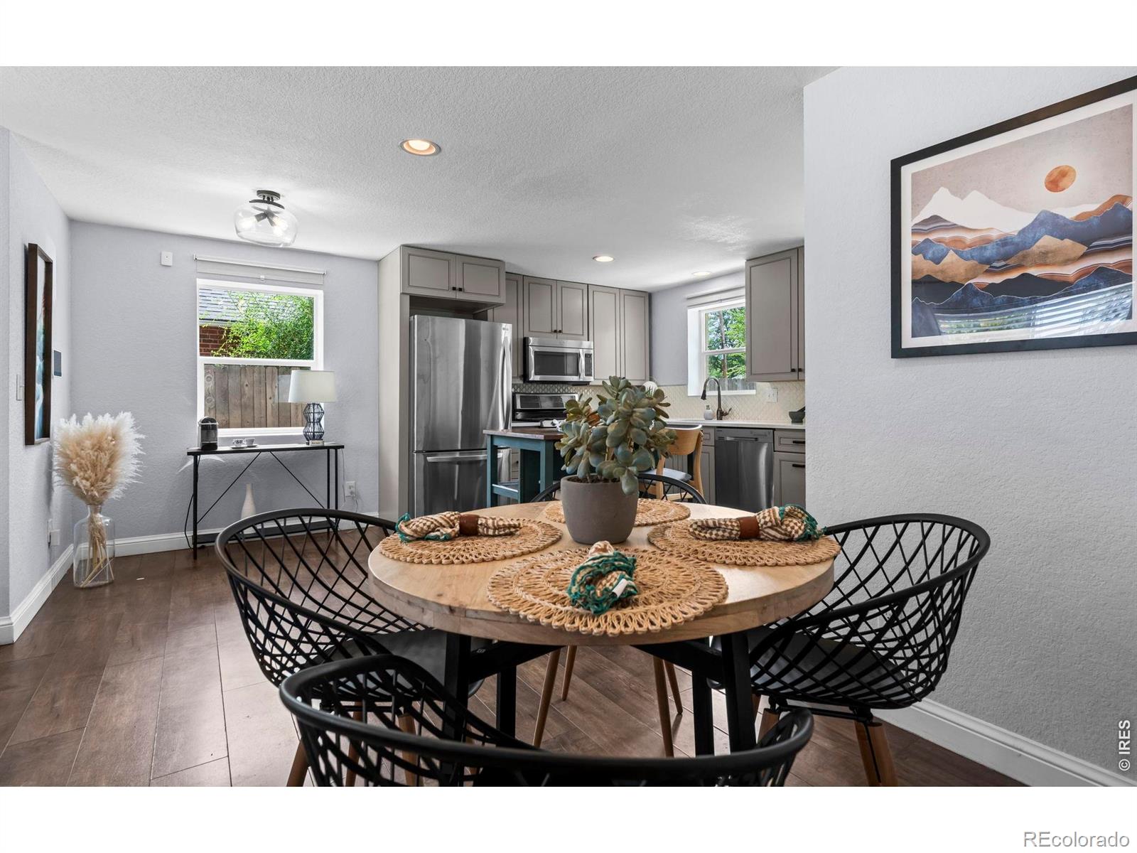 MLS Image #4 for 3051  grape street,denver, Colorado