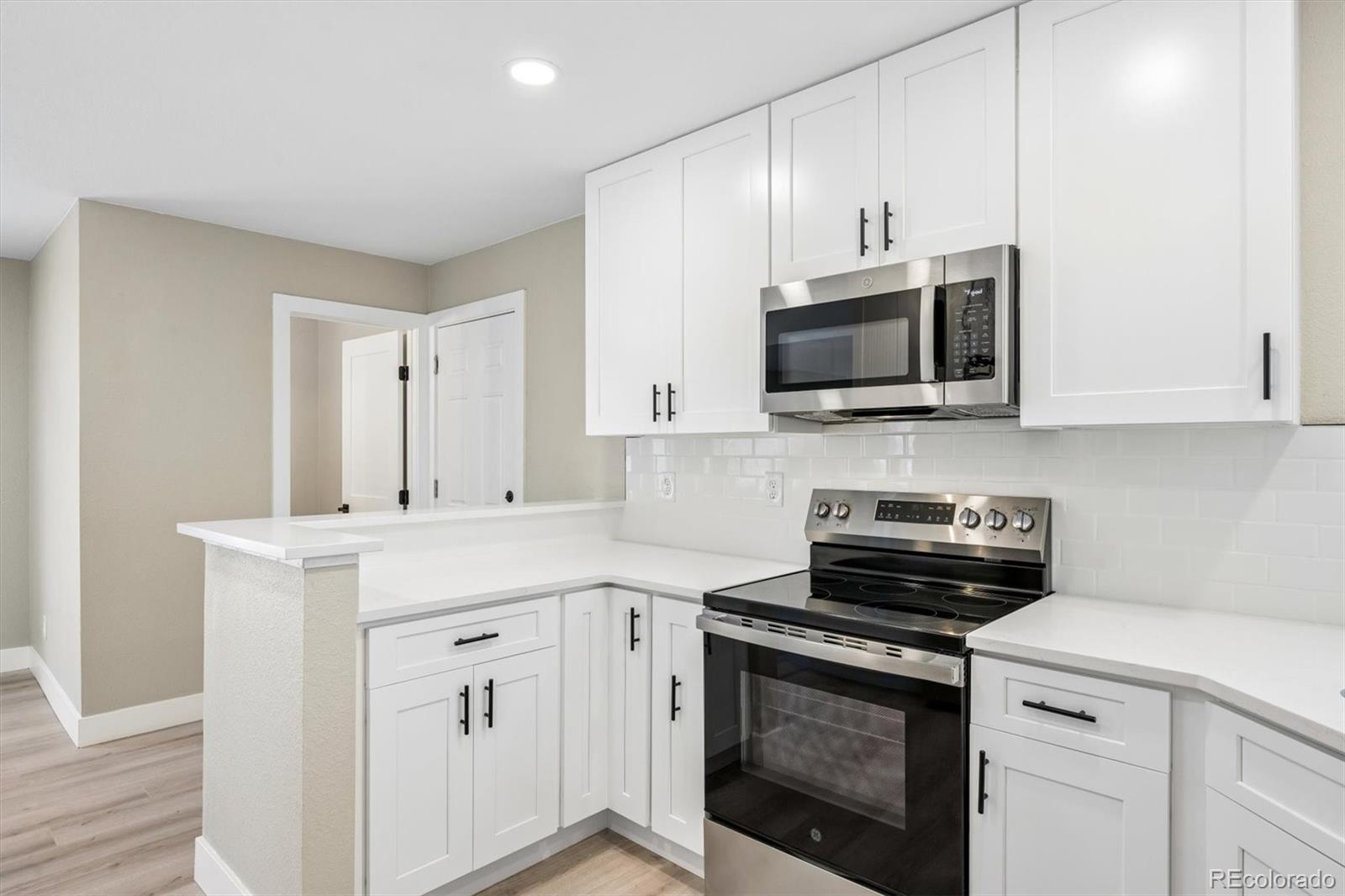 MLS Image #6 for 11390 w 84th place,arvada, Colorado