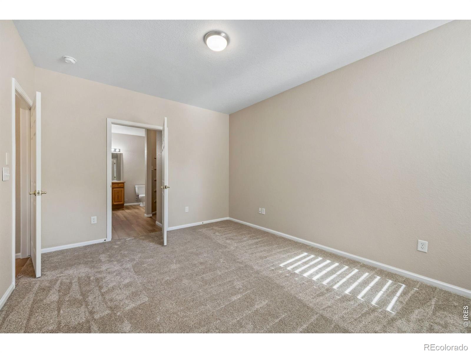 MLS Image #10 for 2027  grays peak drive,loveland, Colorado
