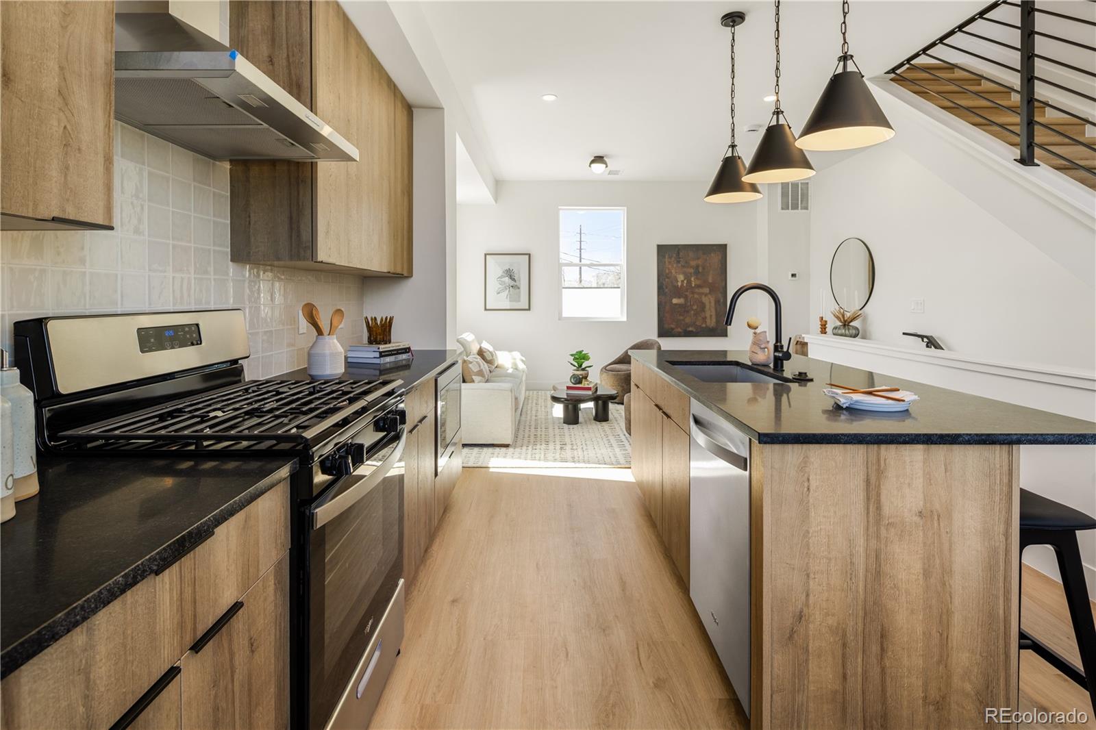 MLS Image #16 for 1185  north lowell avenue,denver, Colorado