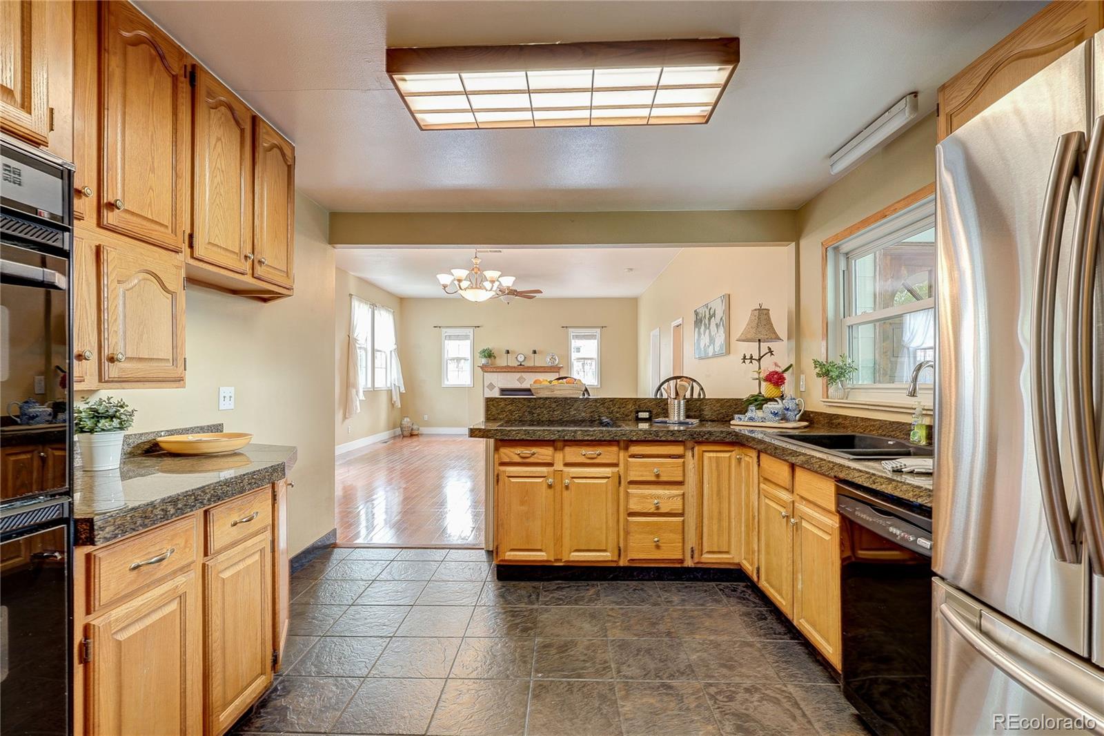 MLS Image #10 for 1860 s fairfax street,denver, Colorado