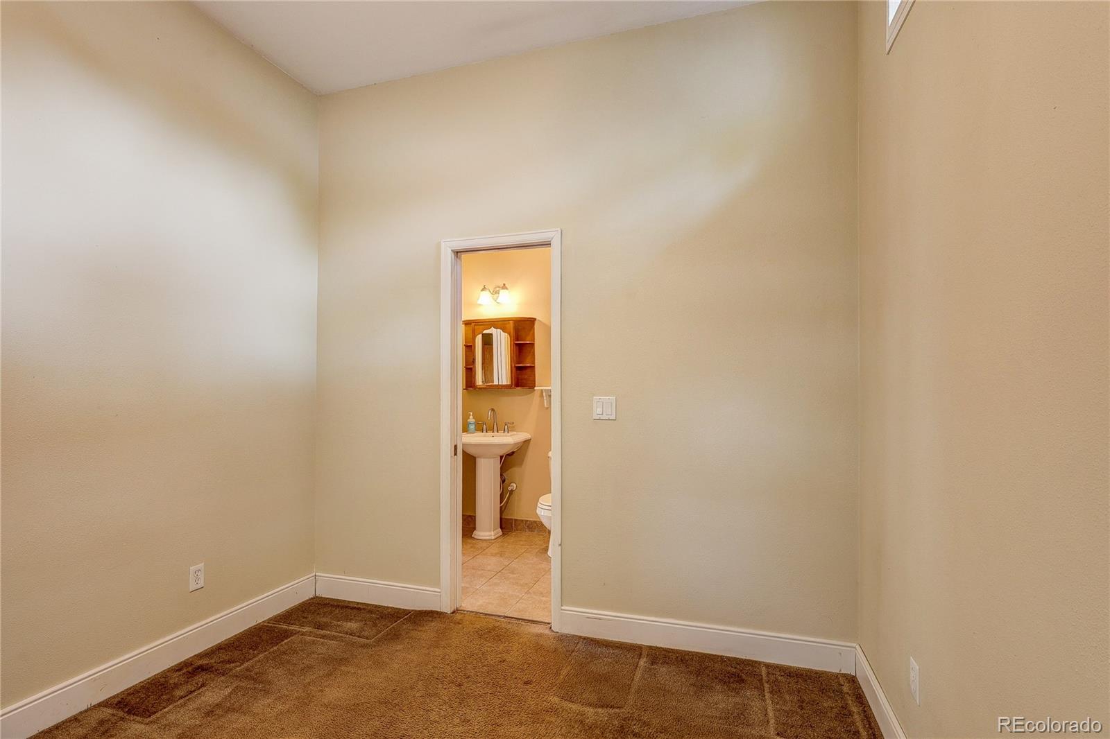 MLS Image #20 for 1860 s fairfax street,denver, Colorado